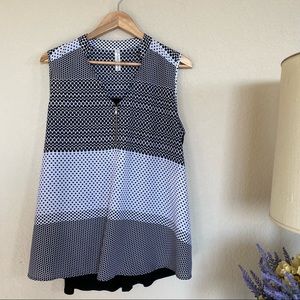 PERSEPTION  WOMEN half zip sleeveless blouse